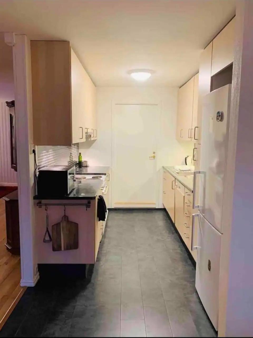 Alloggio in famiglia Arctic Inn, Cozy Single Bed Private In A Shared With Stunning Views Tromsø